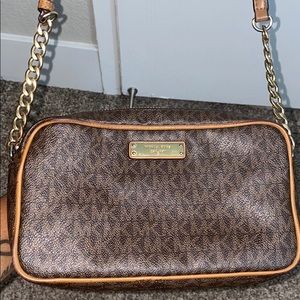 Michael Kors Jet Set Crossbody Bag👜